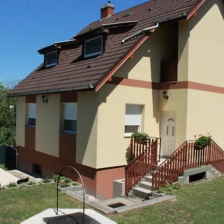 Pinky By Interhome Apartman *